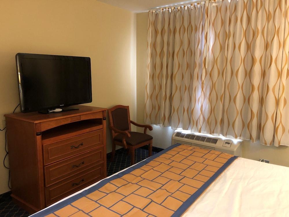 Days Inn By Wyndham Brigham City Zewnętrze zdjęcie