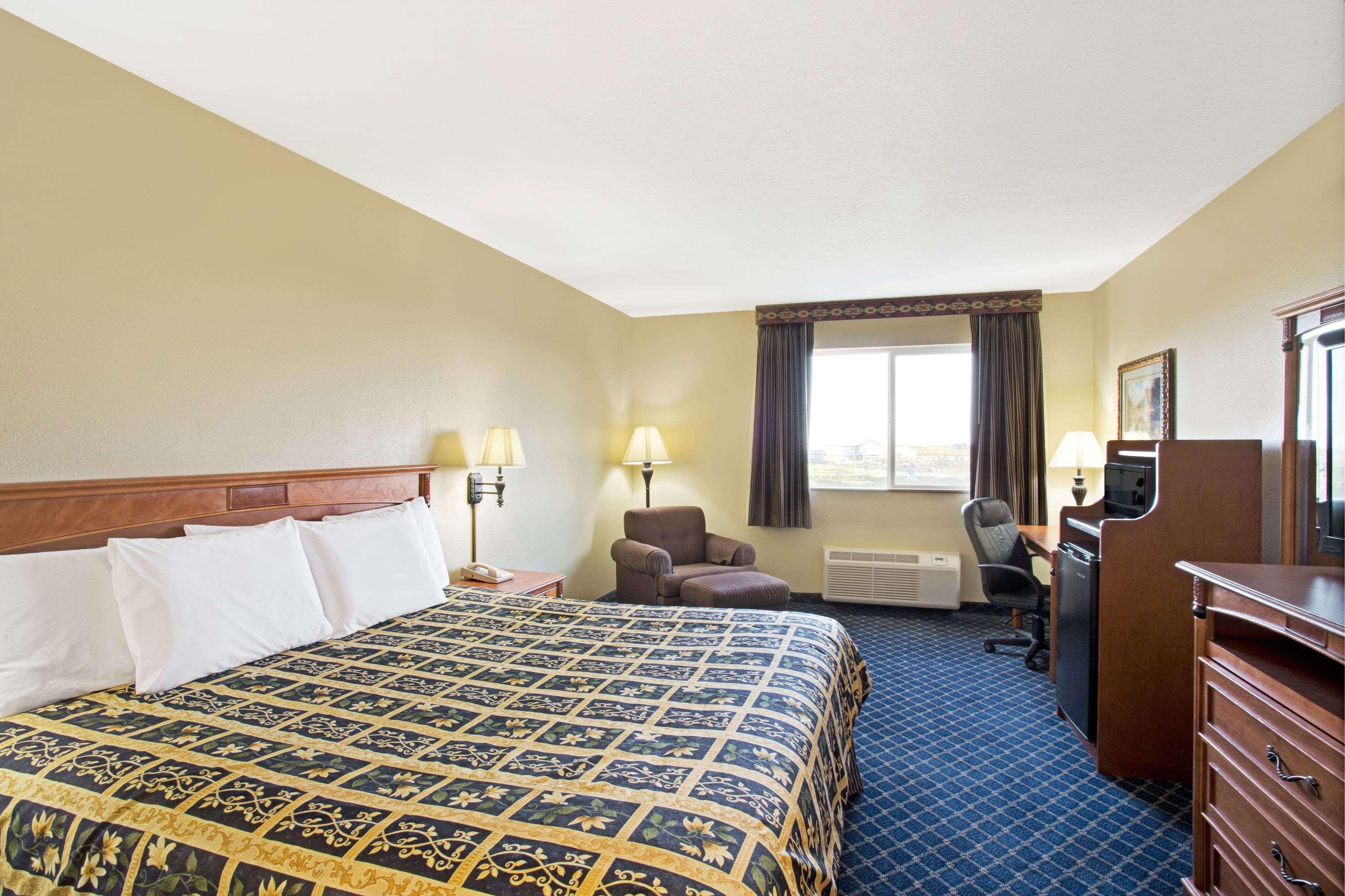 Days Inn By Wyndham Brigham City Zewnętrze zdjęcie